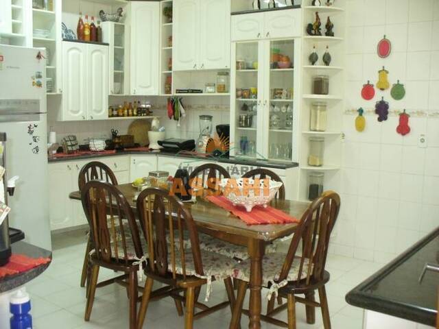 #239/001 - Casa para Venda em Itatiba - SP