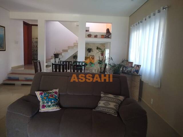 #539/001 - Casa para Venda em Itatiba - SP