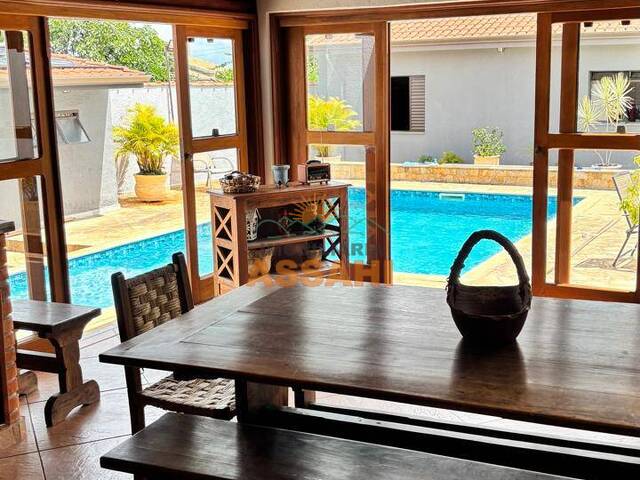 #473/001 - Casa para Venda em Itatiba - SP - 1