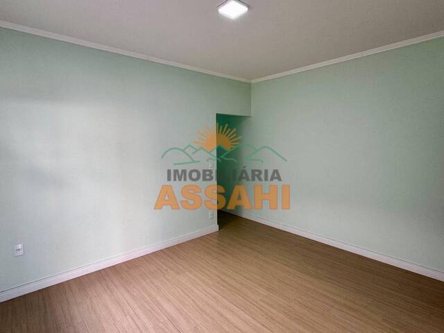 #520/001 - Casa para Venda em Itatiba - SP - 2